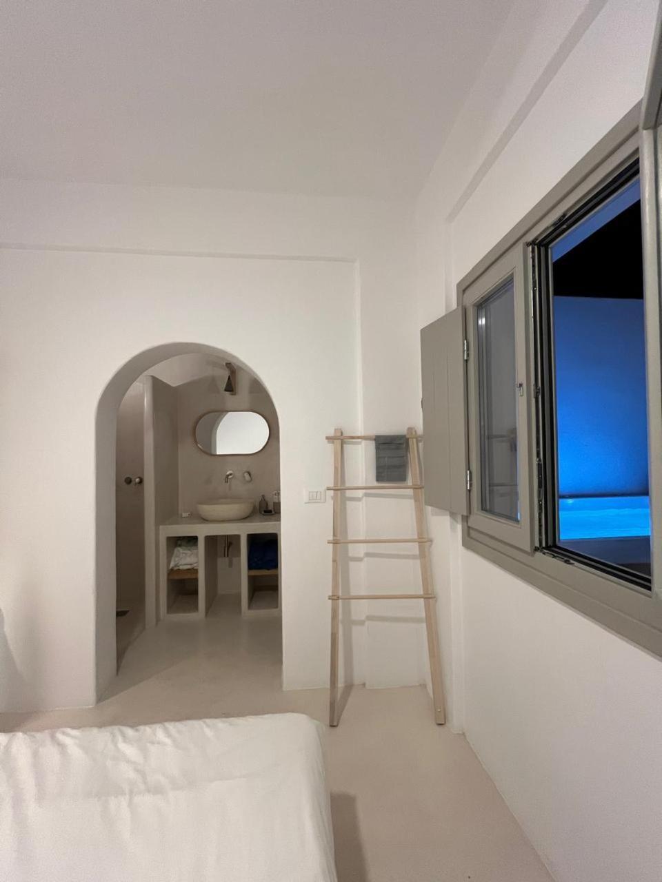 Ios Alcyon Blue Suites Chora Exterior foto