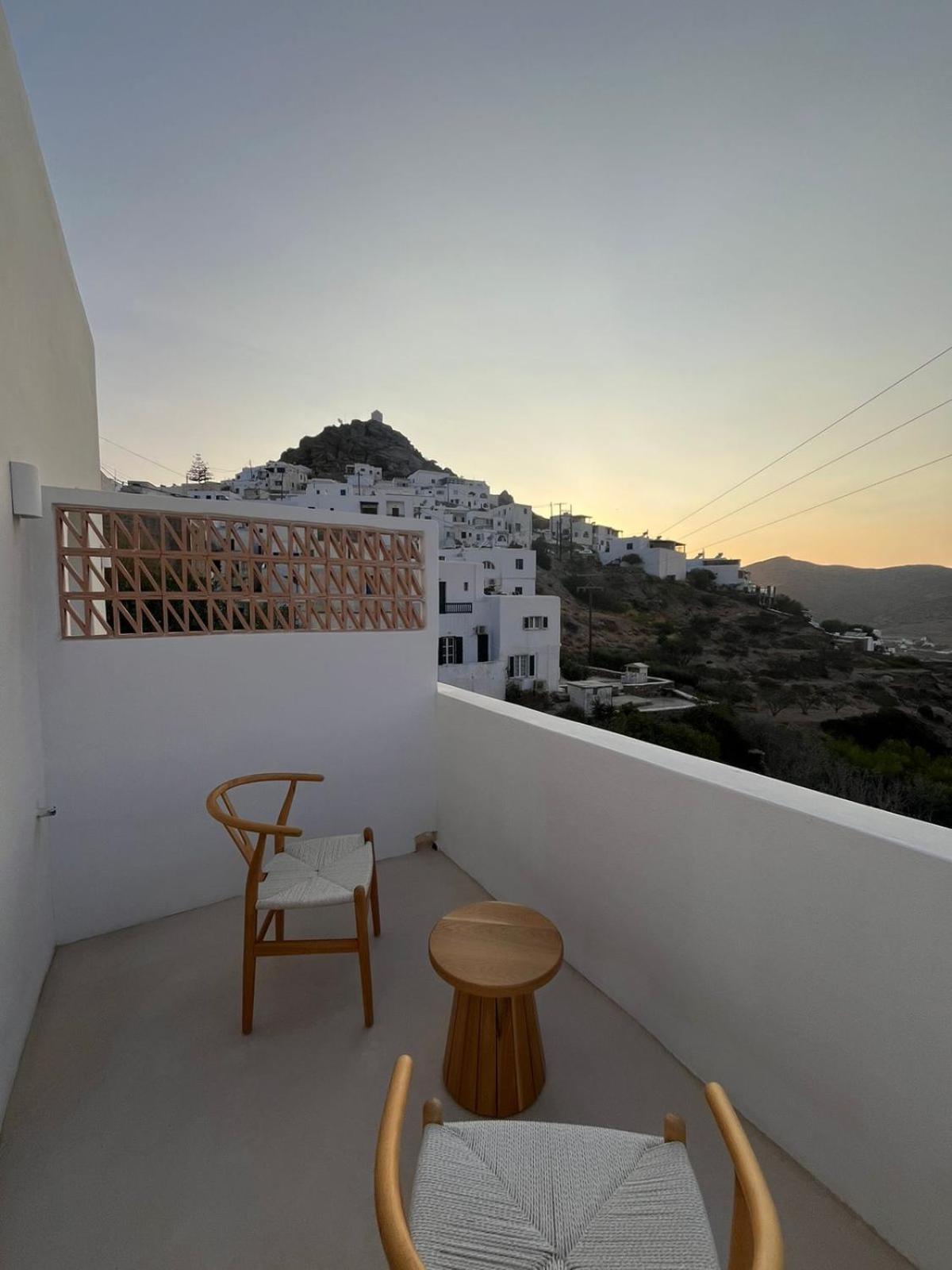 Ios Alcyon Blue Suites Chora Exterior foto
