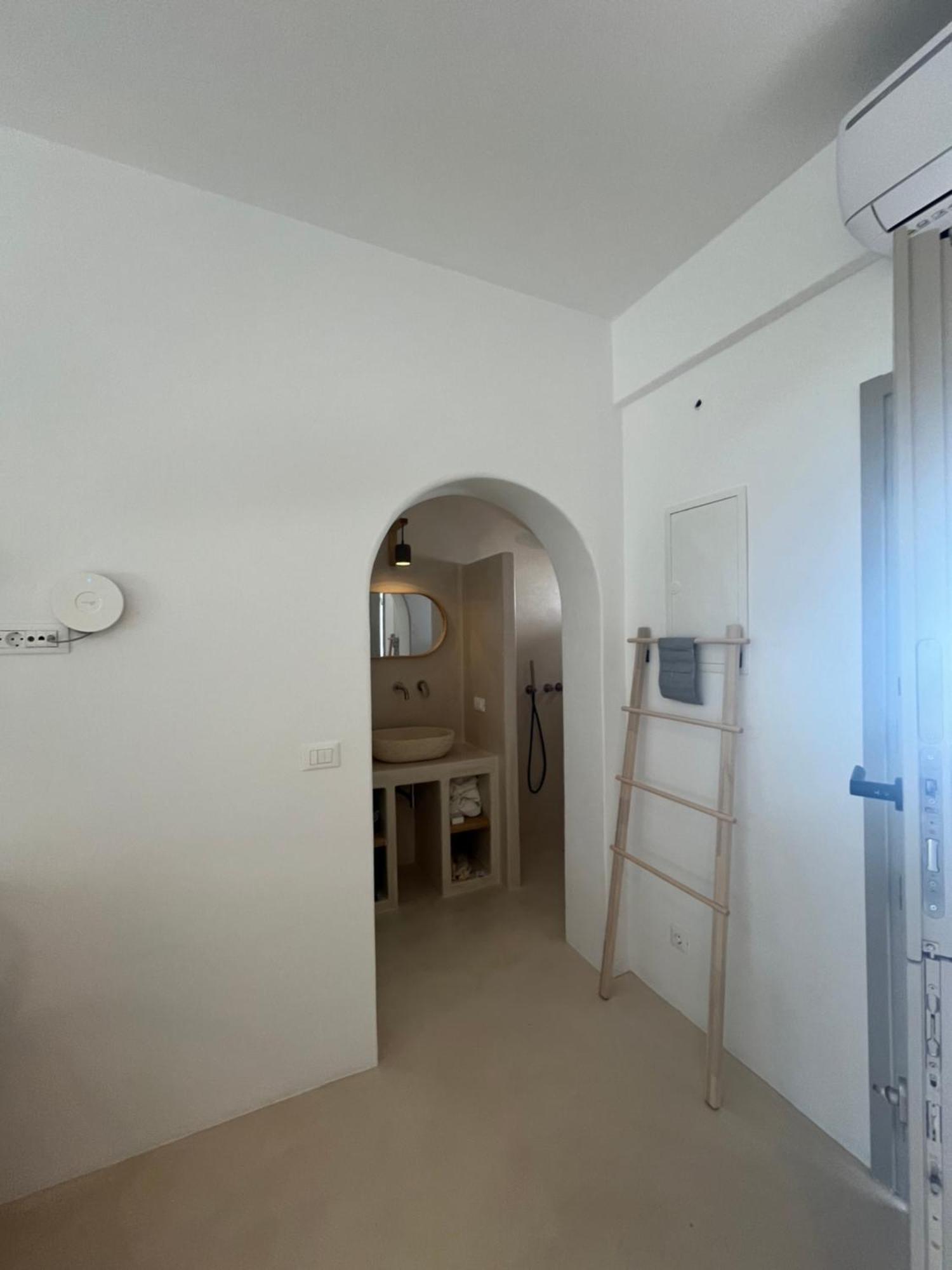 Ios Alcyon Blue Suites Chora Exterior foto