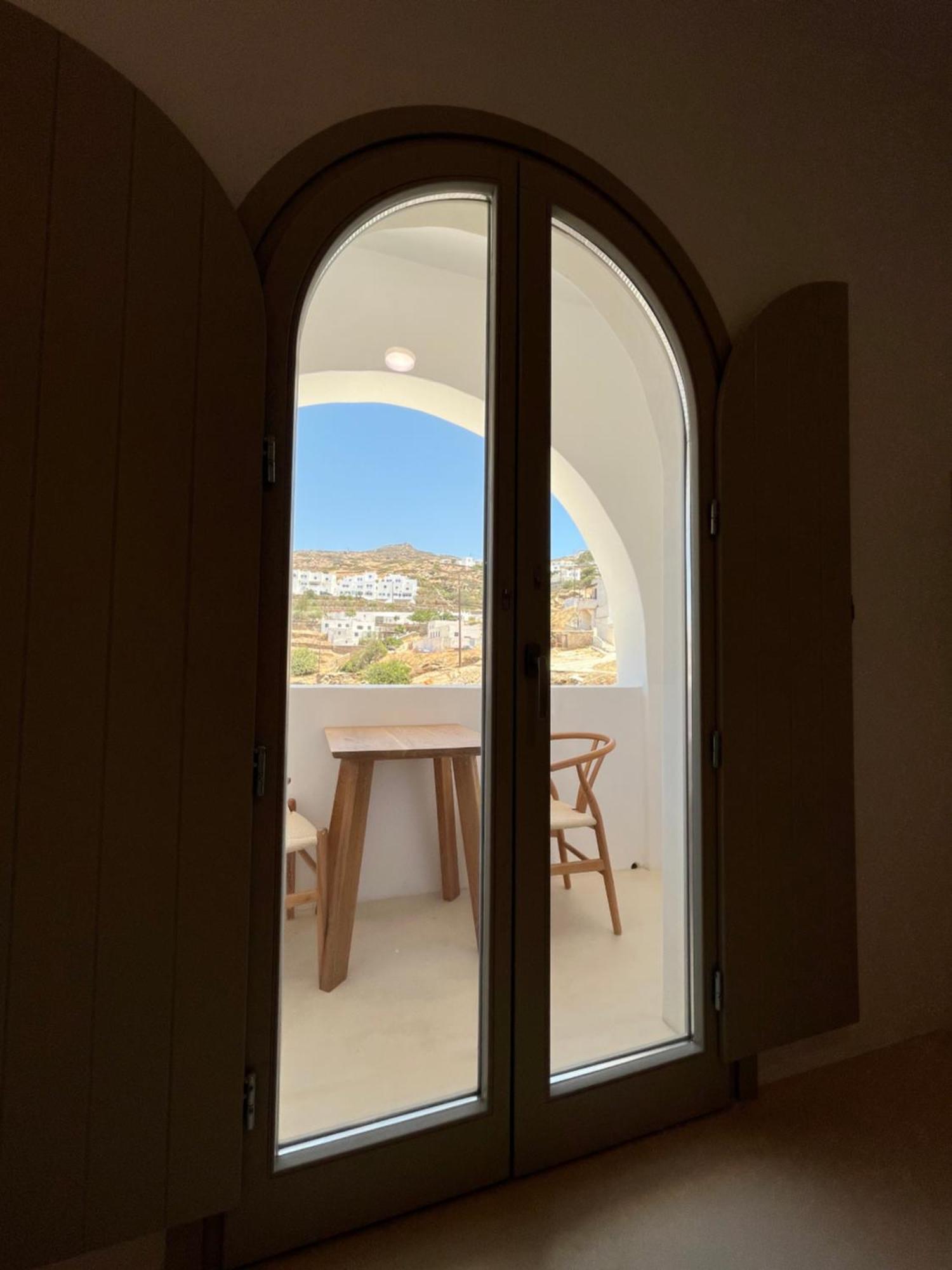 Ios Alcyon Blue Suites Chora Exterior foto