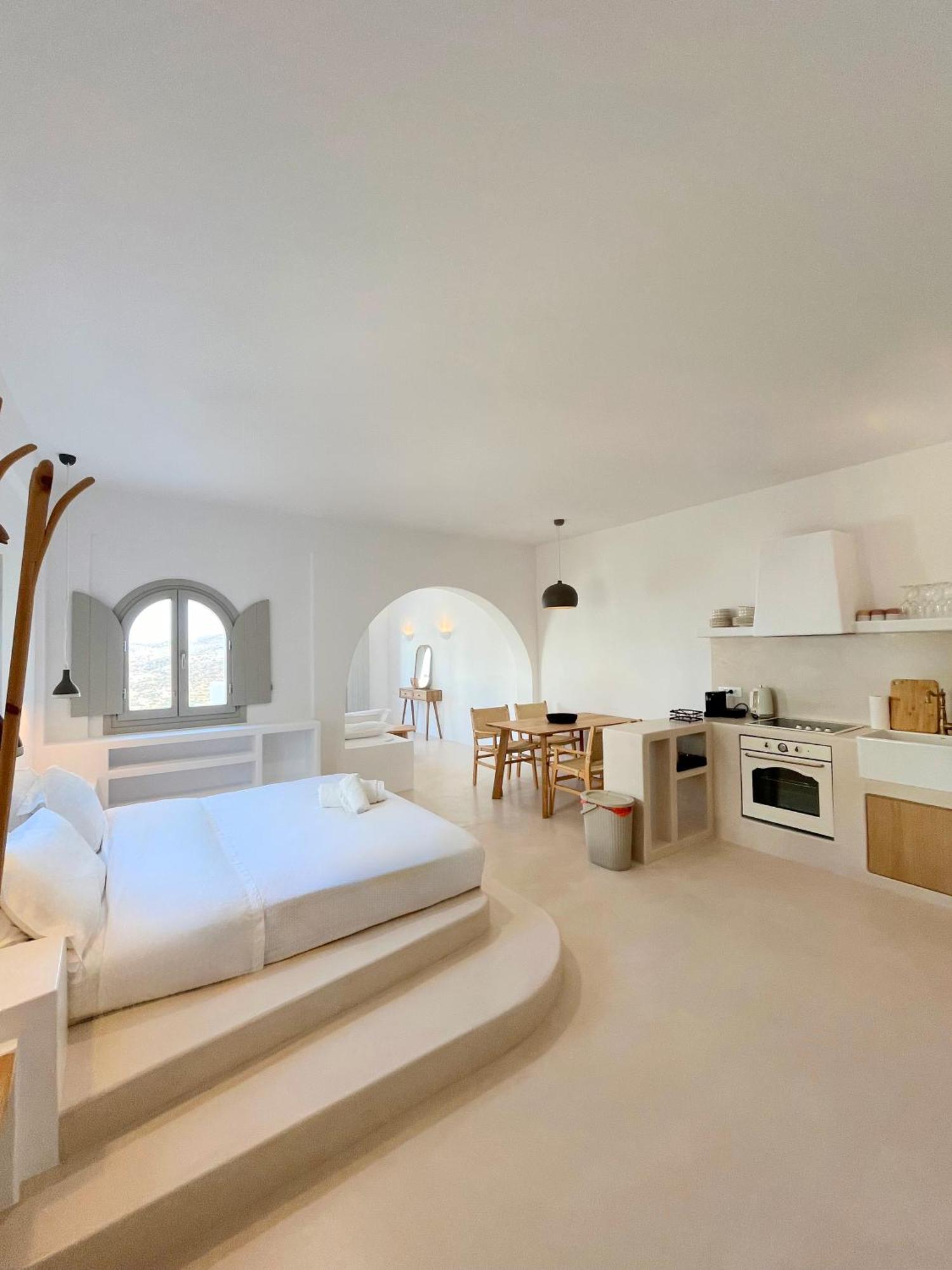 Ios Alcyon Blue Suites Chora Exterior foto