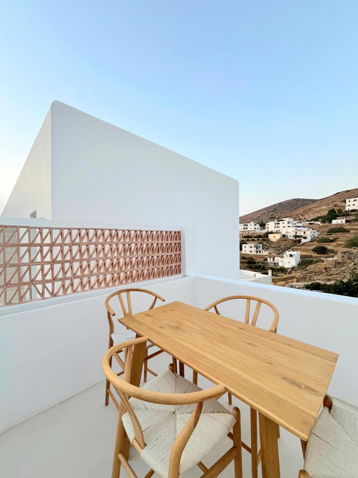 Ios Alcyon Blue Suites Chora Exterior foto